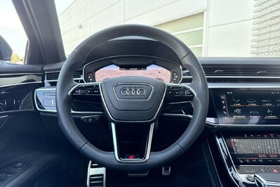Audi A8 50 TDI quattro