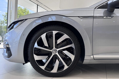 Volkswagen Arteon 2.0 TSI R-Line DSG