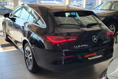 Mercedes CLA 250 e PHEV 8G-DCT
