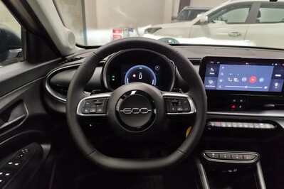 Fiat 600 Hybrid 1.2 Turbo eDCT