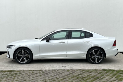 Volvo S60 B5 B AWD Ultimate Dark