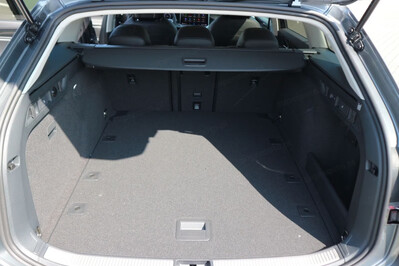 Volkswagen Passat Business Plus 1.5 TSI eHybrid DSG