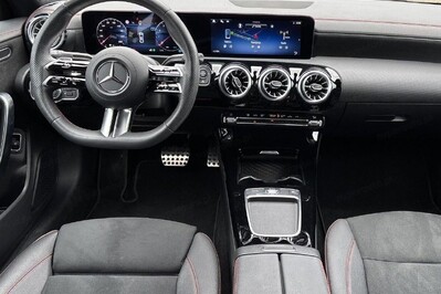Mercedes CLA 200 AMG Line 7G-DCT