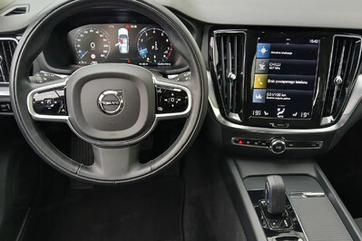 Volvo V60 B3 B Momentum Pro aut