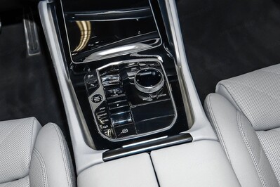 BMW X6 M60i xDrive