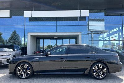 BMW Seria 7 M760e xDrive