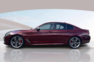 BMW Seria 5 M550i xDrive aut