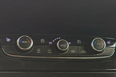 Opel Grandland X 1.2 T aut