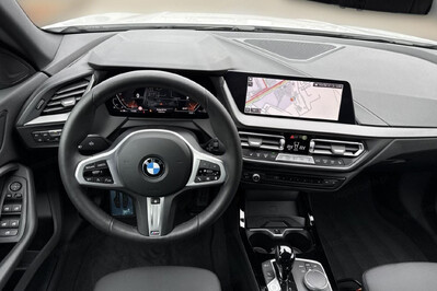 BMW Seria 2 220i xDrive M Sport aut