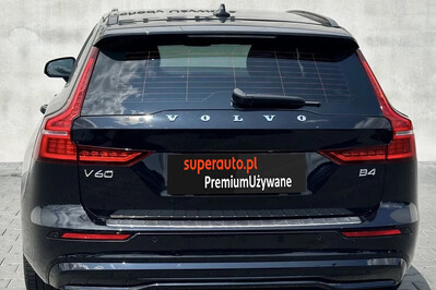 Volvo V60 B4 B Plus Dark