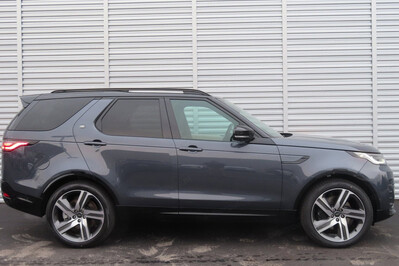Land Rover Discovery D250 Dynamic SE