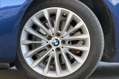 BMW Seria 5 Touring 520d xDrive Luxury Line