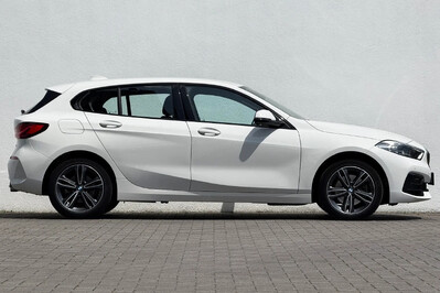 BMW Seria 1 118d Sport Line