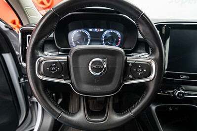 Volvo XC40 2.0