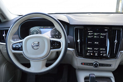 Volvo V90 Cross Country B5 D AWD Pro