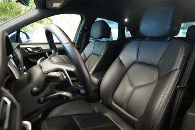 Porsche Macan T