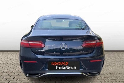 Mercedes E Klasa Coupe 300 AMG Line
