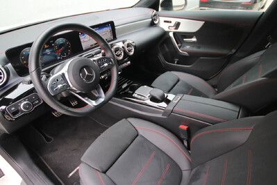 Mercedes CLA 200  AMG Line 7G-DCT