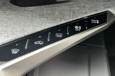 Peugeot 3008 Allure e-DCS 1.2 mHEV