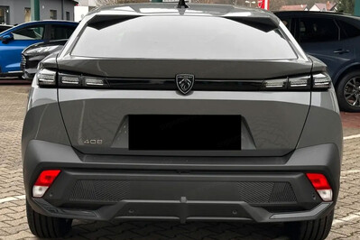 Peugeot 408 Allure e-DCS 1.2 mHEV
