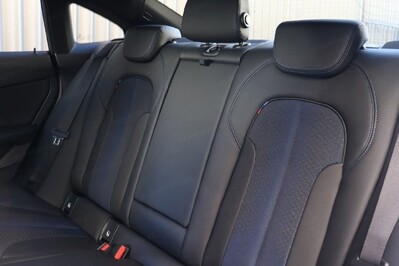 BMW Seria 2 Gran Coupe 218i M Sport