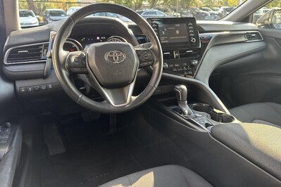 Toyota Camry Comfort 2.5 Hybrid CVT