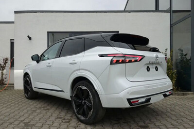 Nissan Qashqai N-Design XTRONIC 2WD 1.3 DIG-T MHEV