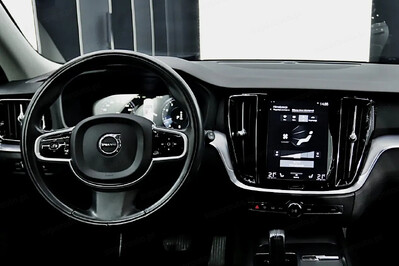 Volvo V60 B4 B Momentum Pro
