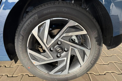 Hyundai i20 1.0 T-GDi Modern DCT