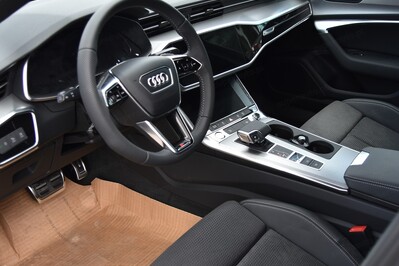 Audi A6 55 TFSI e quattro S Line