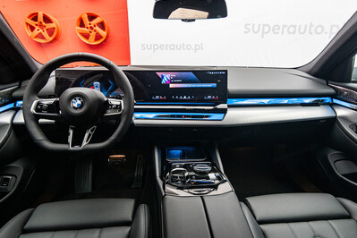 BMW Seria 5 Touring 540d xDrive M Sport