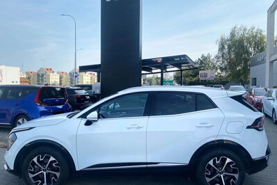 Kia Sportage 1.6 T-GDI HEV Business Line 4WD aut