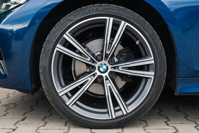BMW Seria 3 320d xDrive Luxury Line