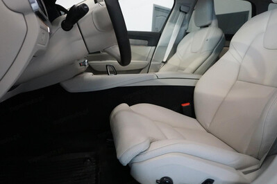 Volvo V90 T6 AWD Plug-In Hybrid Plus Bright