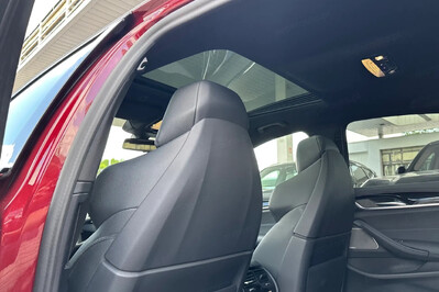 BMW Seria 5 M550i xDrive aut
