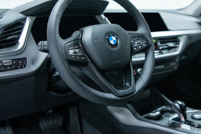 BMW Seria 1 118i Advantage