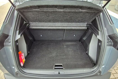 Peugeot 2008 Allure e-DCS 1.2 mHEV