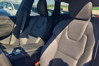 Volvo XC60 B4 D AWD Momentum Pro aut
