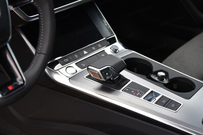 Audi A6 55 TFSI e quattro S Line