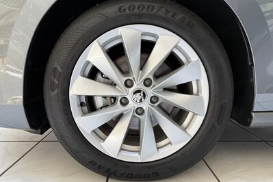 Skoda Superb Selection 2.0 TSI DSG