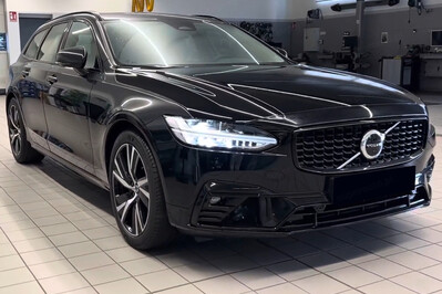 Volvo V90 T6 AWD Plug-In Hybrid Plus Dark