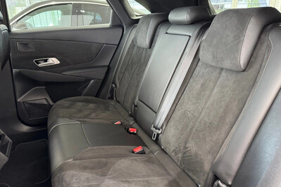 DS DS7 1.6 Performance Line