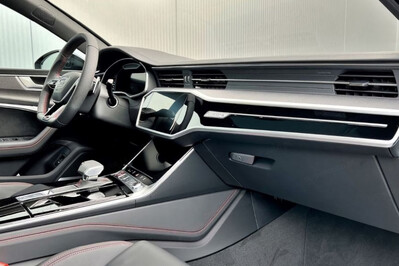Audi A7 RS7 TFSI quattro Performance