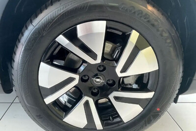 Opel Frontera Edition 44kWh