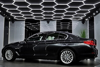 BMW Seria 5 530i GPF xDrive Luxury Line sport-aut