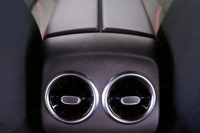 Mercedes GLB 200 4-Matic AMG Line 8G-DCT