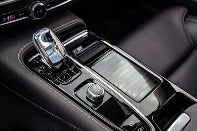 Volvo S90 T8 AWD Plug-In Hybrid Ultimate Bright