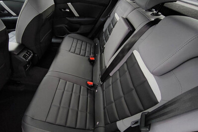 Citroen C4 Max EAT8 1.2 PureTech