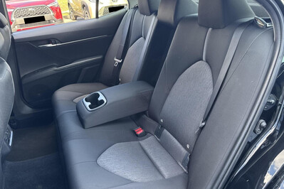 Toyota Camry 2.5 Hybrid Comfort CVT