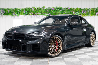 BMW Seria 2 M2